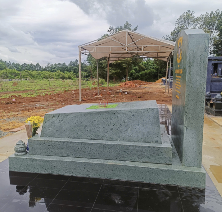 thi công đá bia mộ tphcm