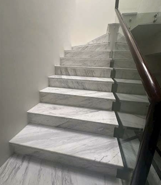 giá thi công đá cầu thang trọn gói